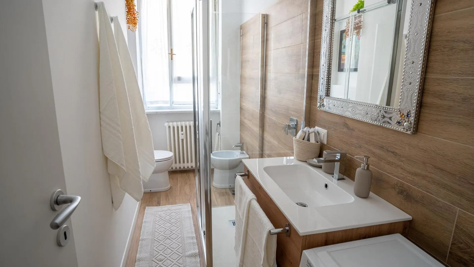 Apartment Suite Mont Noir Milan Italy